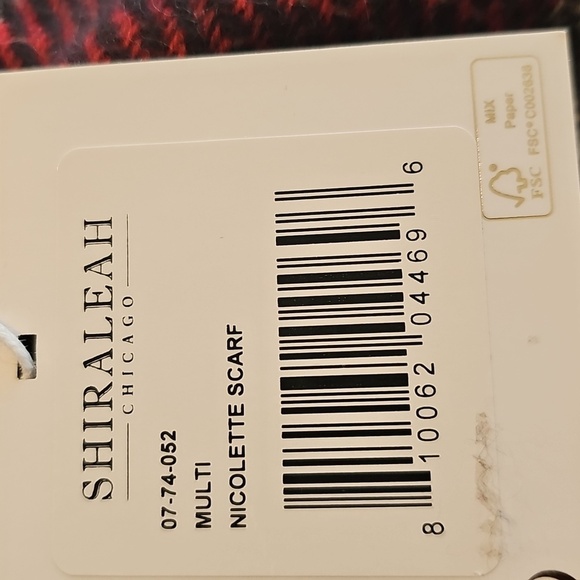 Shiraleah Reversible Scarf/Shawl  NWT - Picture 13 of 13